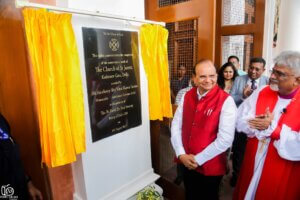 Plaque unveiled by HE Shri Vinai Kumar Savena at St James' Church